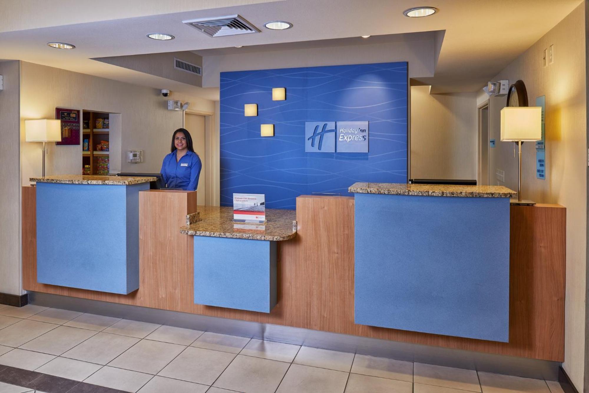 Holiday Inn Express & Suites El Paso Airport By Ihg Екстер'єр фото